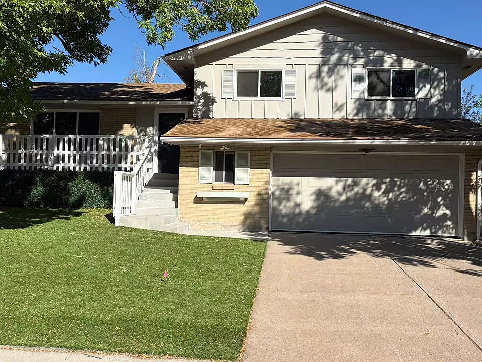 7567 E Fremont Dr