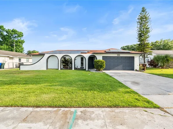 1808 Paradise Dr, Kissimmee, FL 34741