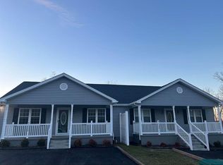 1200 N Forest Ave #B, Waynesboro, VA 22980