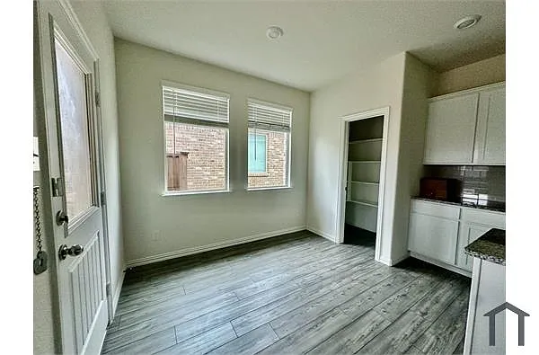 Building Photo - 6133 Hightower St