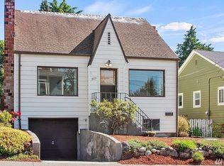 3935 SW Kenyon St, Seattle, WA 98136