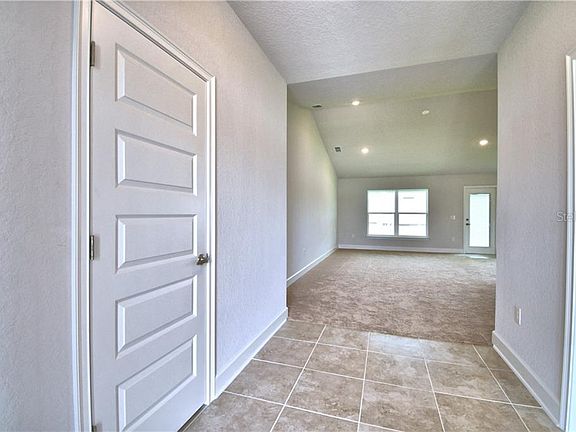 4th image of 224 Heritage Park Ln