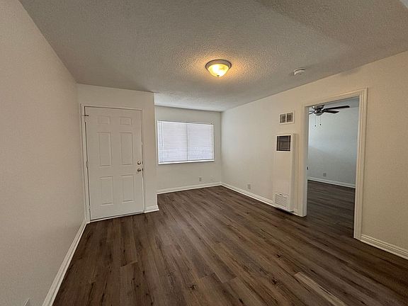 4th image of 242-256 E Navilla Pl #252