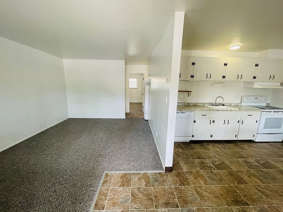 1st image of 2301 James Ave #3