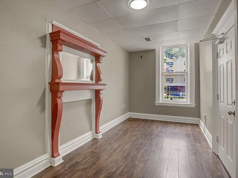 60 E Washington St #1E — Photo 2