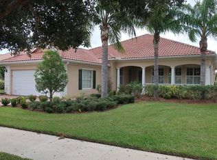5941 Mariposa Ln, Sarasota, FL 34238