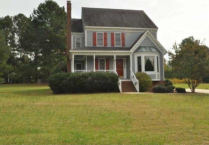 5004 Woodfield Lane