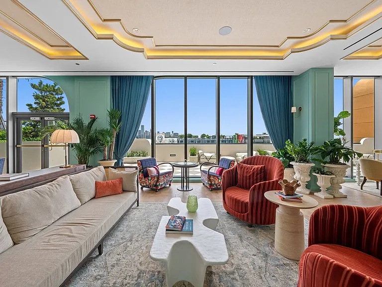 Building's Lounge