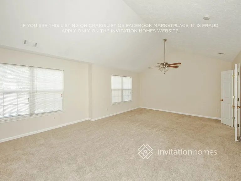 4377 Shoreside Cir — Photo 11