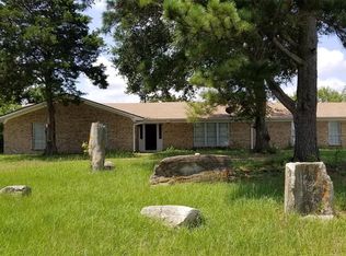 1224 Interstate 45 S, Madisonville, TX 77864