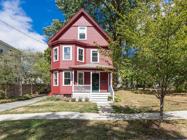 45 Lincoln Avenue, Portsmouth, NH 03801