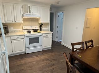 32 Dearborn St APT 2, Newport, RI 02840