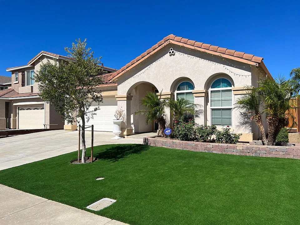 5432 Summerfield Dr