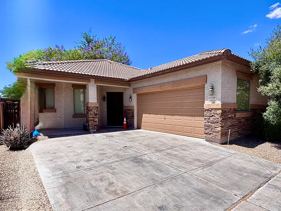 17720 N 89th Dr