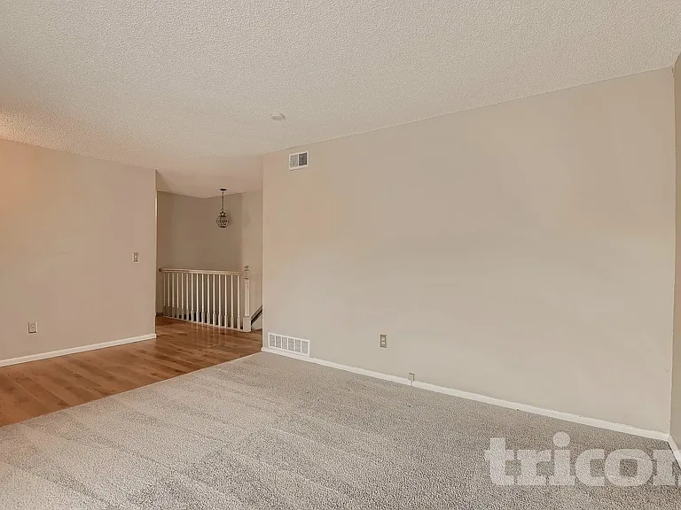 18373 E Arkansas Ave — Photo 3