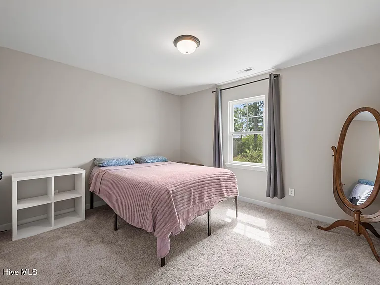 111 Anderson Ave — Photo 19