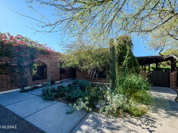 2546 E Avenida De Maria, Tucson, AZ 85718