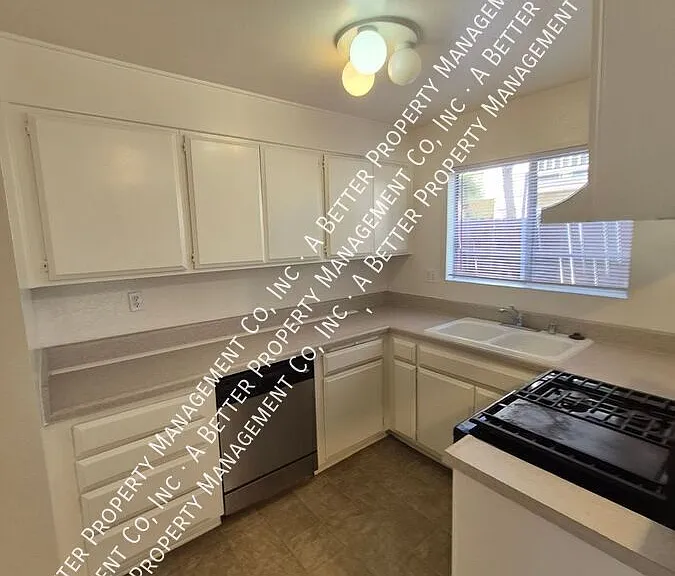 16802 Blanton Ln #B — Photo 2
