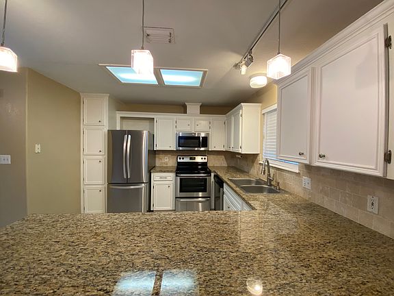 3rd image of 6704 N 7th Ct #1