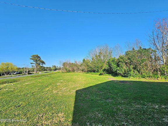 5th image of 1729 Swamp Road