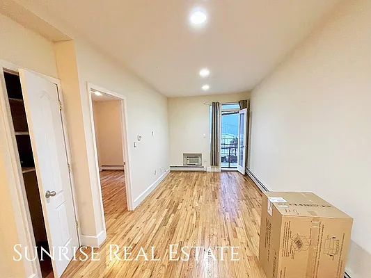 Rented by Sunrise Real Estate | media 1