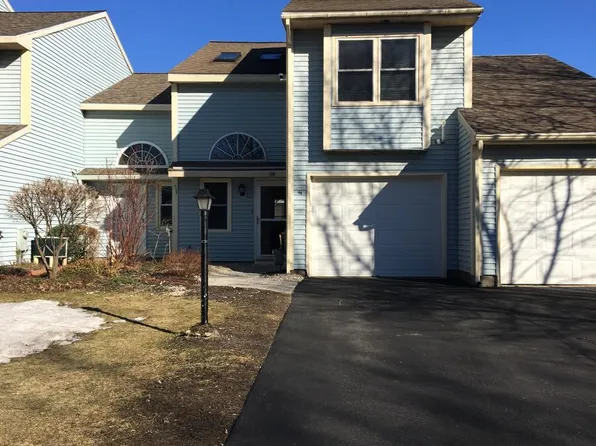 14 Jaipur Ln, Saratoga Springs, NY 12866