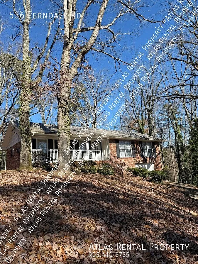 Spacious 3-Bedroom, 2-Bath Home in the Heart of Birmingham! — Photo 2