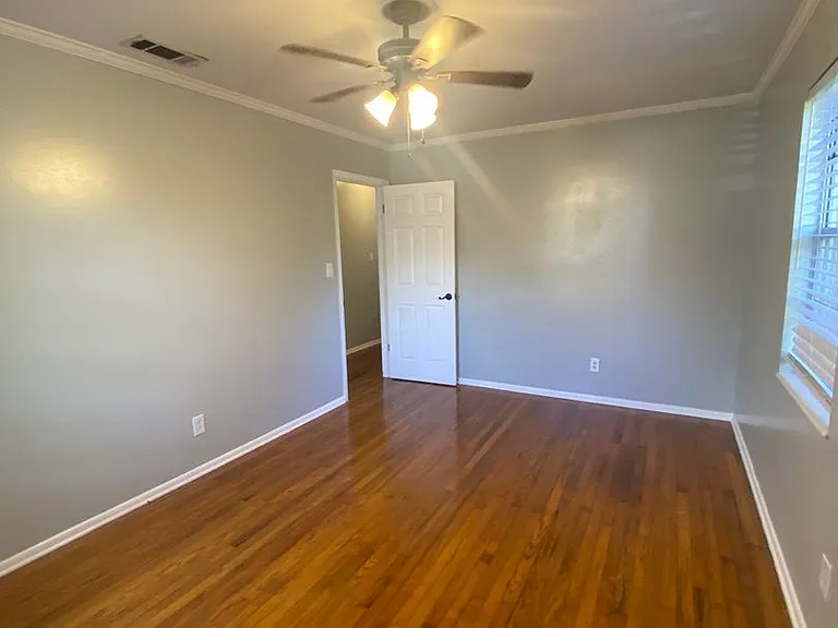 2516 McArthur St — Photo 20