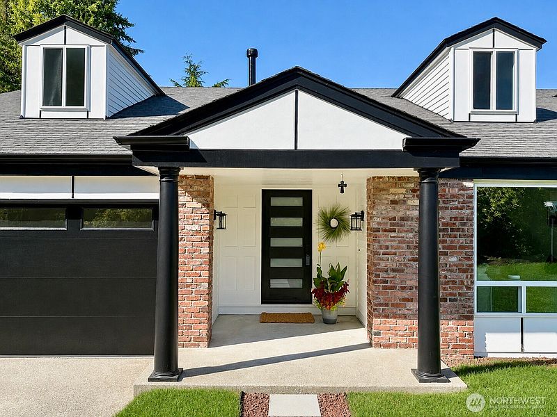 4th image of 31509 42nd Avenue SW