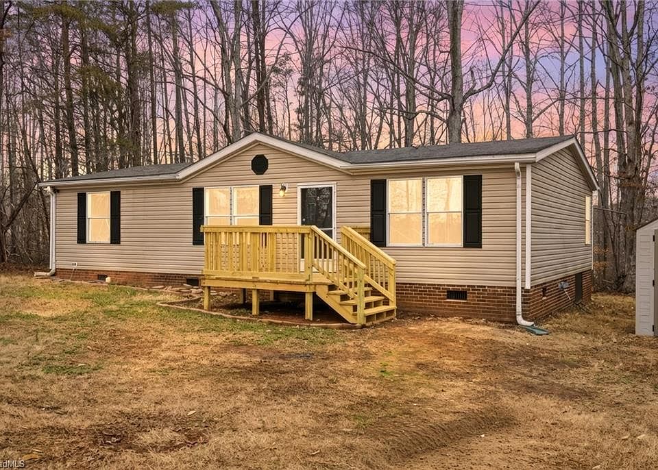 1st image of 2025 Hickory Fork Rd