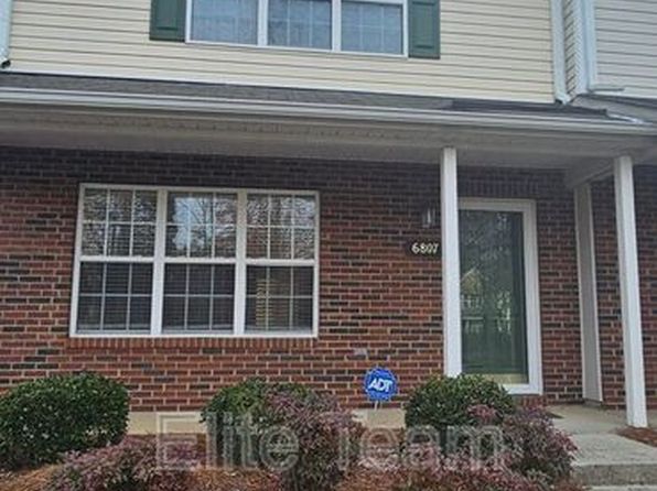 6807 Juniper Tree St