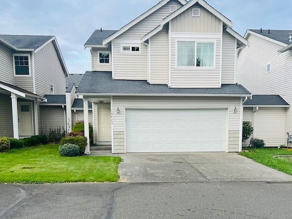 1st image of 10423 198th Street Ct E