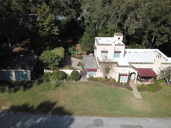 2nd image of 490 SE 32nd Ave