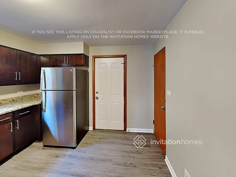 3542 Wesley Ave — Photo 9