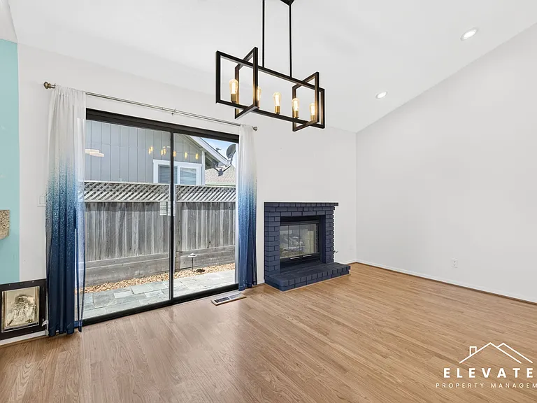 938 Wood Sorrel Dr — Photo 7