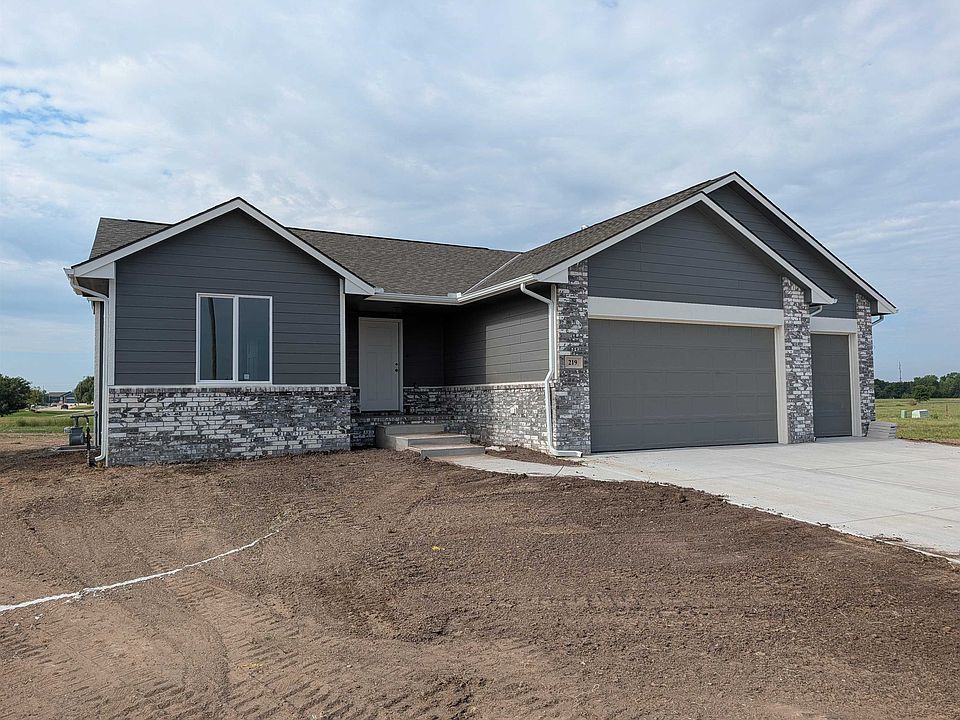 1st image of 219 Summer Dr