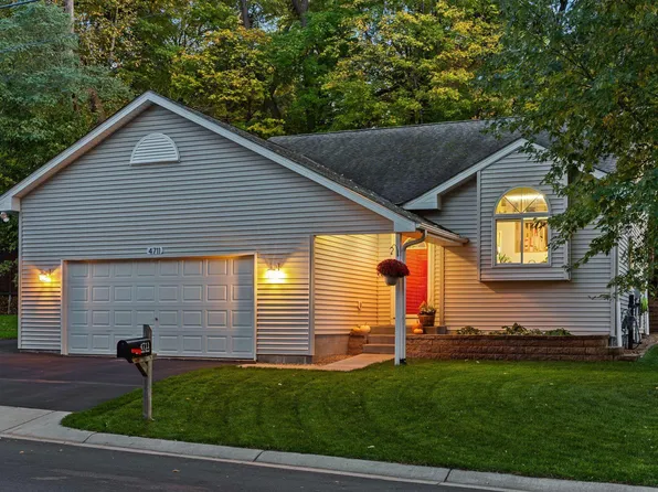 4711 Manchester Rd, Mound, MN 55364