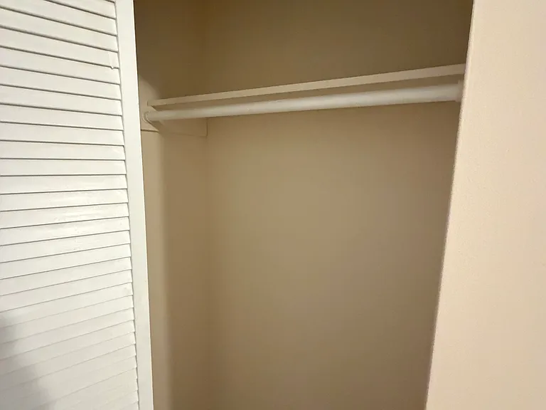 E 68th St — Photo 5