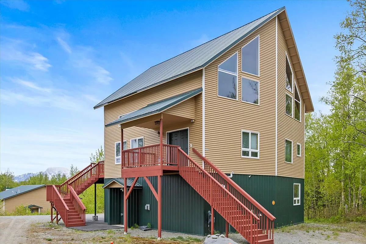4935 North Flying Circus Circle - 1 — Photo 1