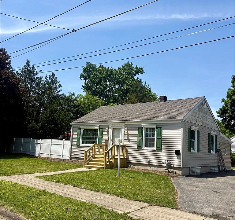 1st image of 205 Shepler St