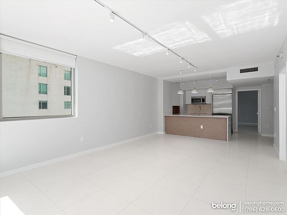 2nd image of 500 Brickell Ave APT 4010