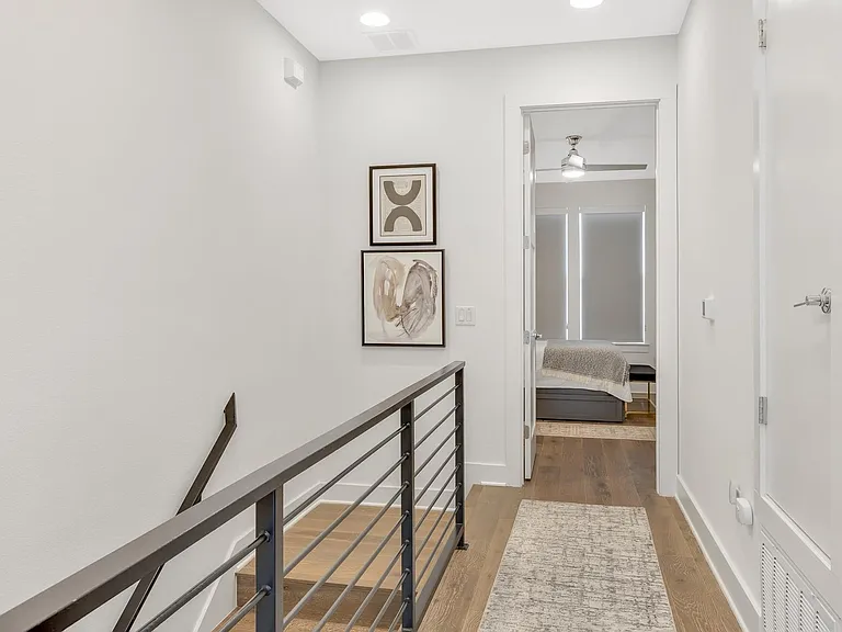 1008 Concordia Ave — Photo 27
