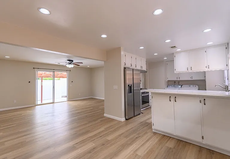 358 I Ave — Photo 10
