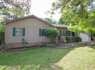 2620 Longleaf Dr SW, Pinehurst, NC 28374