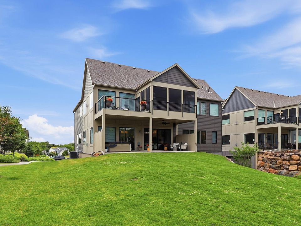 1st image of 4829 Linden Cove Ln