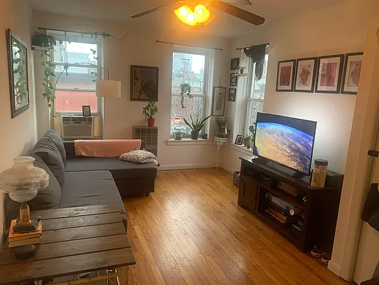 Rented by Kinsey Equities | media 1