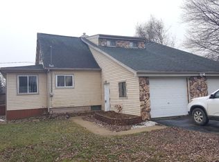 2507 Stockbridge St, Burton, MI 48509