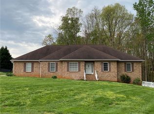 1035 Norman Dr, King, NC 27021