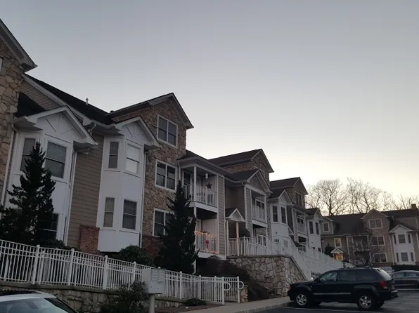 49 Hamburg Tpke, Butler, NJ 07405