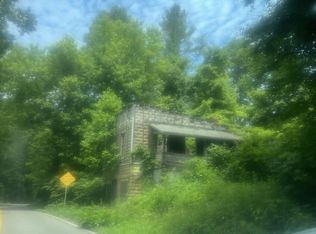 2300 Exeter Rd, Big Stone Gap, VA 24216